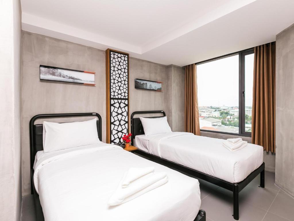 B2 Khon Kaen Boutique & Budget Hotel Екстериор снимка