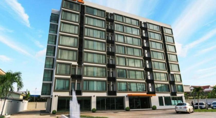B2 Khon Kaen Boutique & Budget Hotel Екстериор снимка