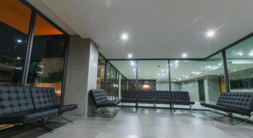 B2 Khon Kaen Boutique & Budget Hotel Екстериор снимка
